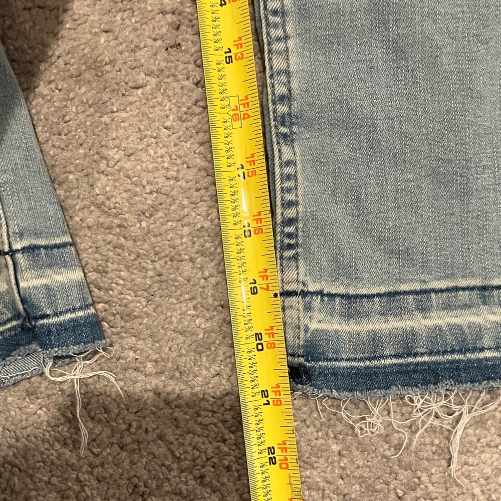 ❌SOLD on VINTED❌ - Lee Light Blue Capri Legendary Style Jeans - Picture 6 of 11